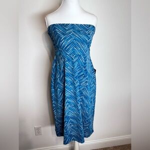 Eddie Bauer Strapless Dress in Blue Geometric Pattern / Coverts to Skirt too!